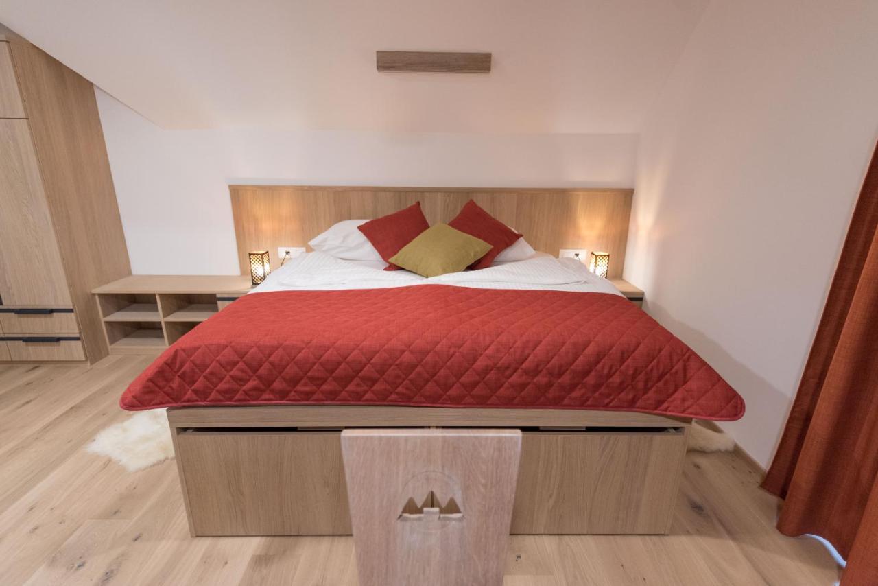 Guesthouse Lajnar Zgornja Sorica Eksteriør billede