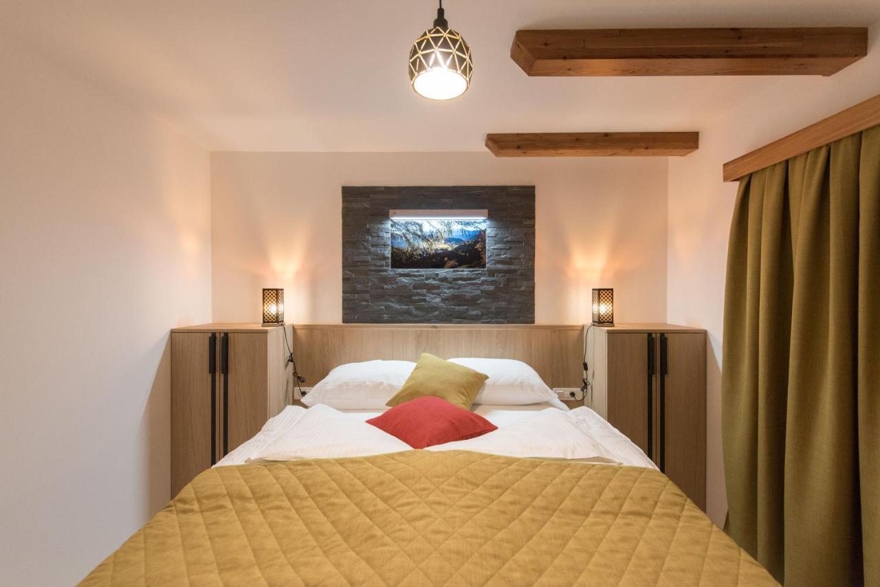 Guesthouse Lajnar Zgornja Sorica Eksteriør billede